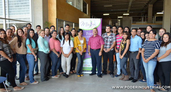 Voluntarios de mujer PyME: Energía en movimiento.