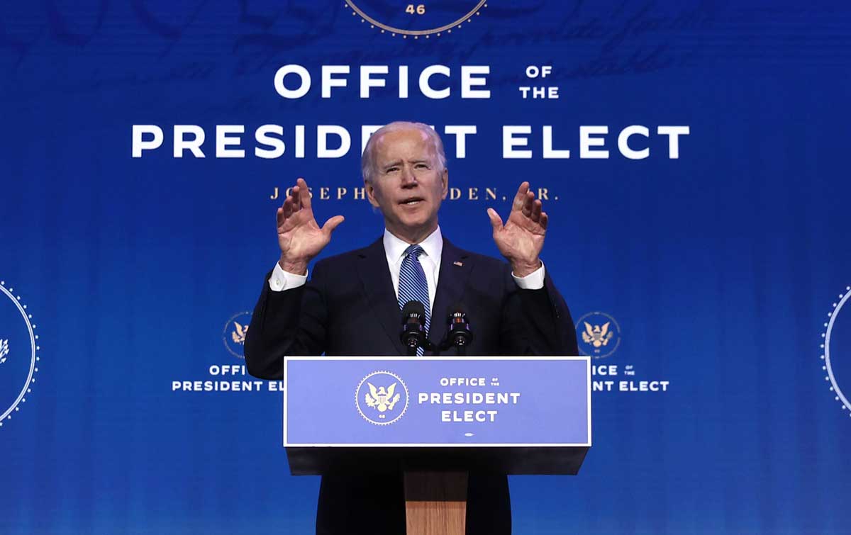 Biden promete «millones de empleos» para la industria manufacturera