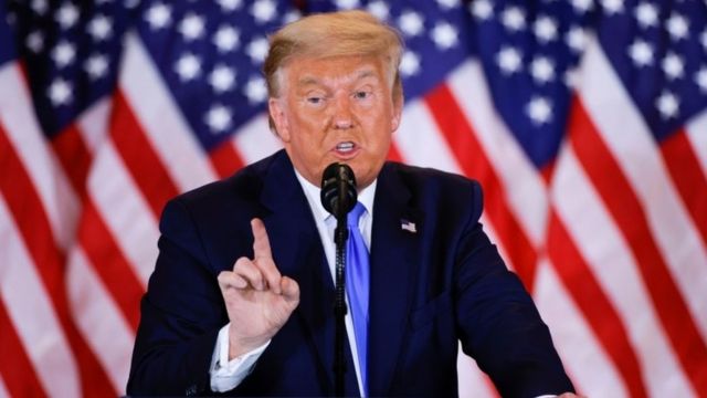 Trump pide que ‘recen’ por el éxito del gobierno de Biden