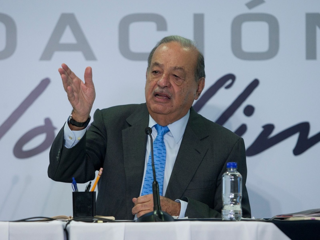 Carlos Slim queda fuera del Top 10 de multimillonarios de Forbes