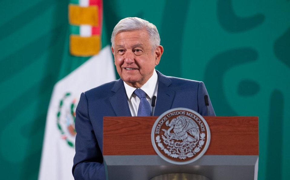 AMLO asegura que se vacunará contra covid-19 dentro de 15 o 20 días