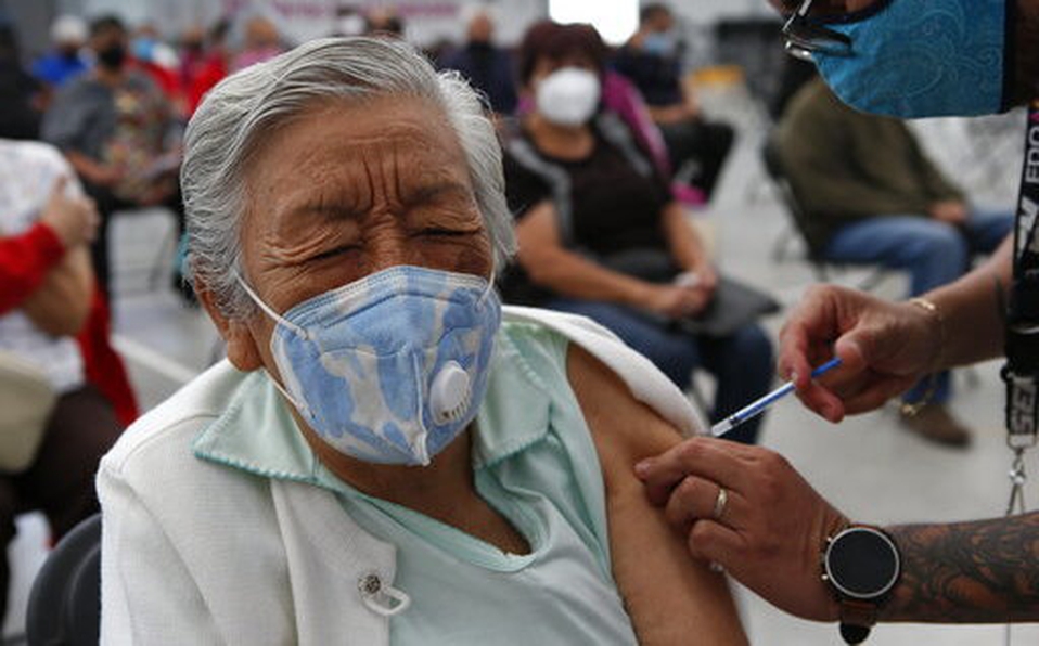 México acumula más de 9.2 millones de dosis anticovid aplicadas