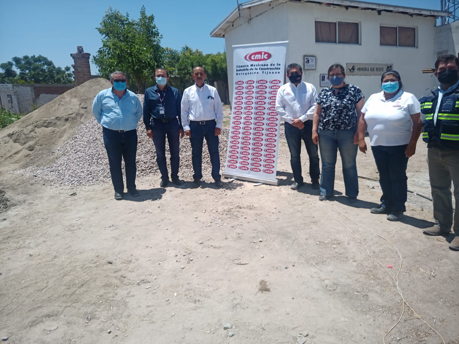 Colabora CMIC en la construcción del parque memorial para víctimas de violencia en BC   