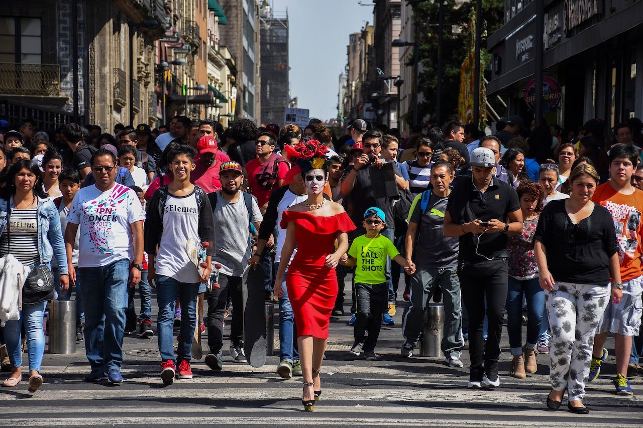 México registra 3 mil 988 nuevos casos de COVID; van 275 mil 446 muertes confirmadas