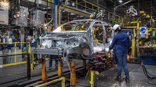 El sector automotriz y de construcción reducirán su plantilla laboral por la reforma de outsourcing