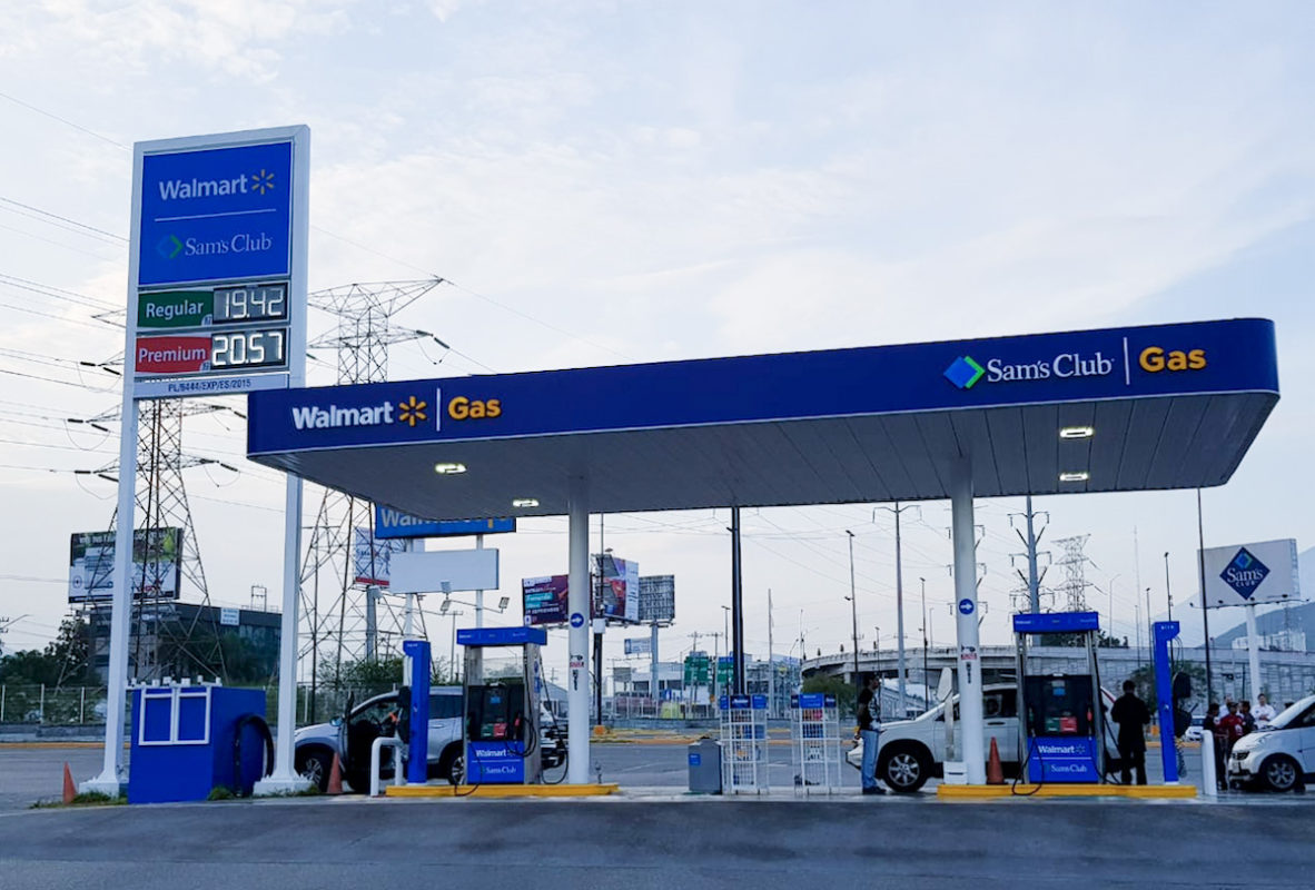 Walmart tendrá gasolineras en sus autoservicios de México