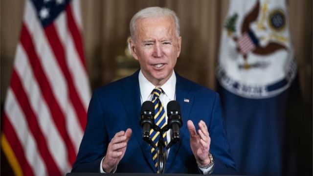 Biden pide al Congreso más dinero para Ucrania y para reponer arsenal de EE.UU.