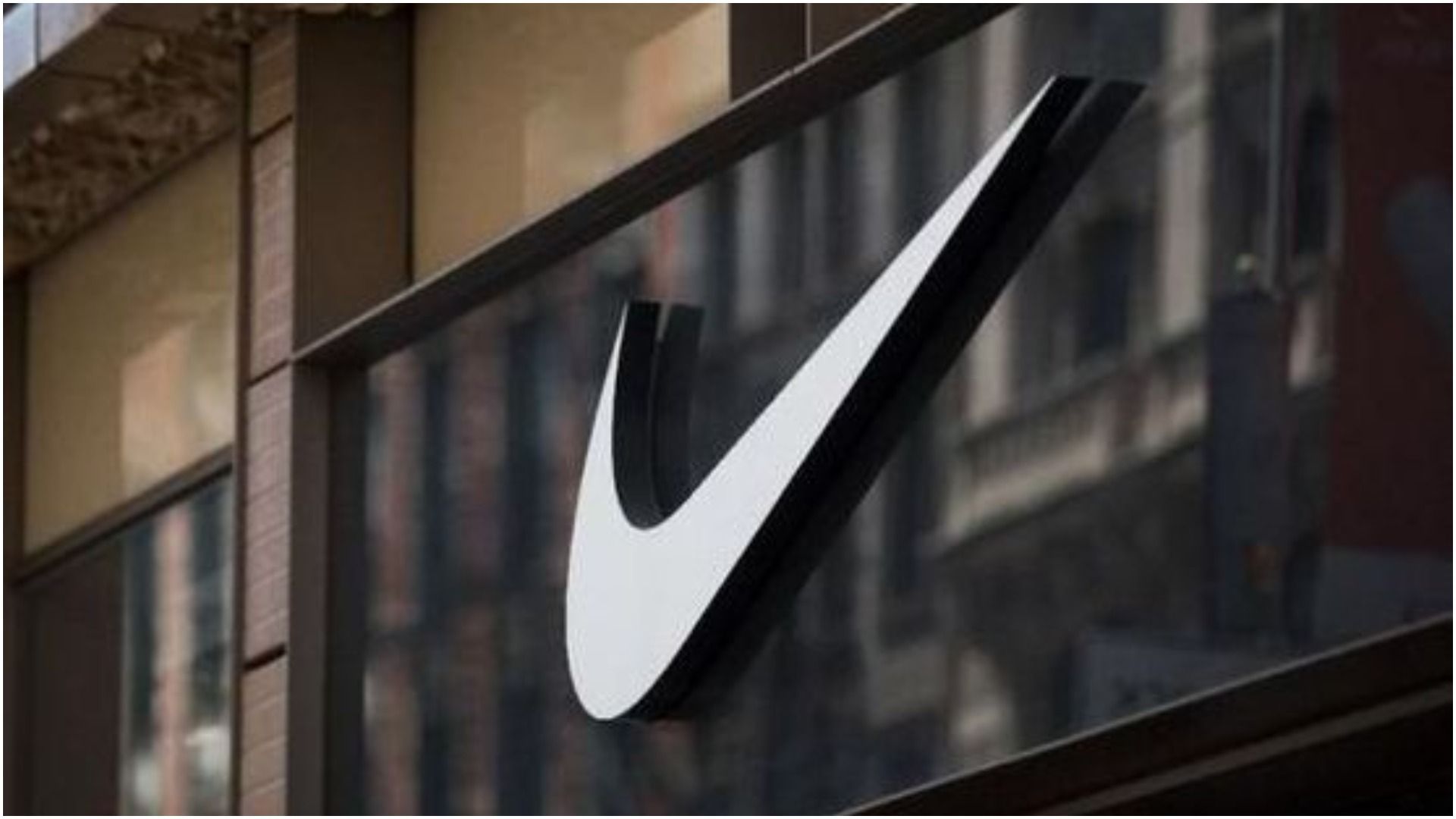 Nike saldrá por completo de Rusia por su invasión a Ucrania