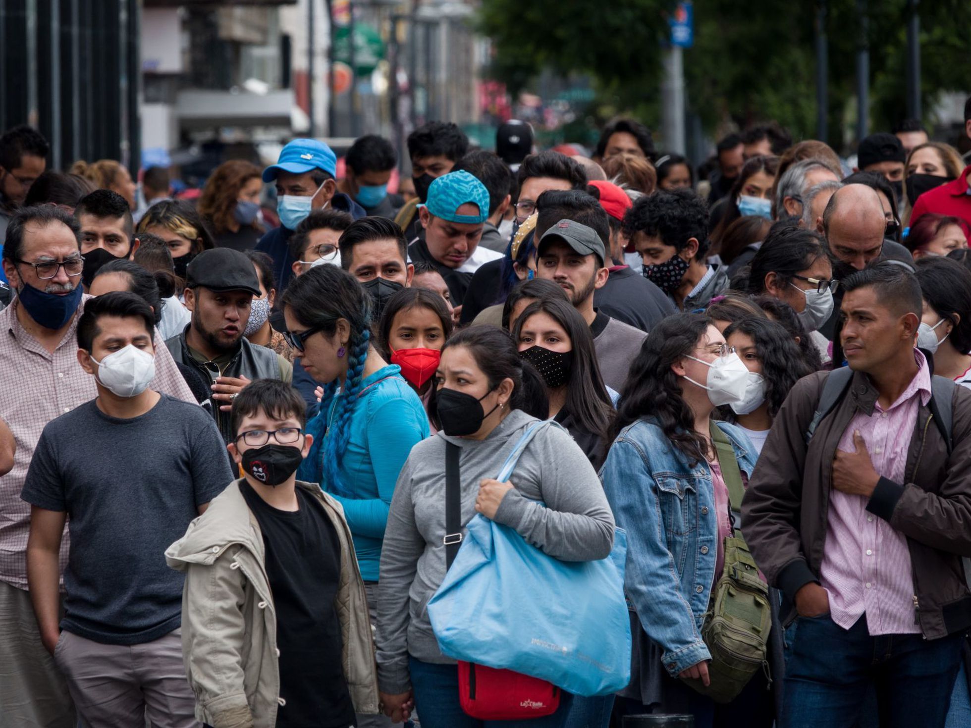 México registra más de 36 mil contagios de COVID-19 en un día, nuevo máximo en la quinta ola